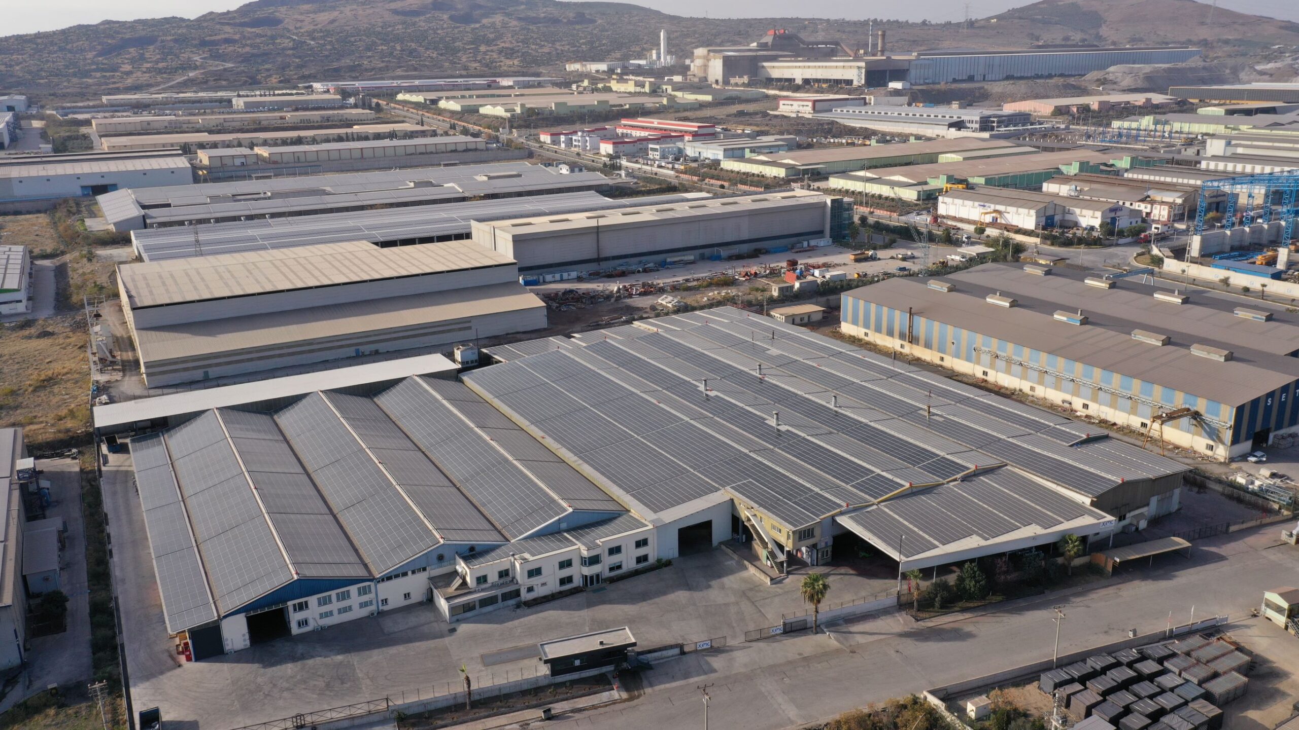 GES Çatı kurulumu